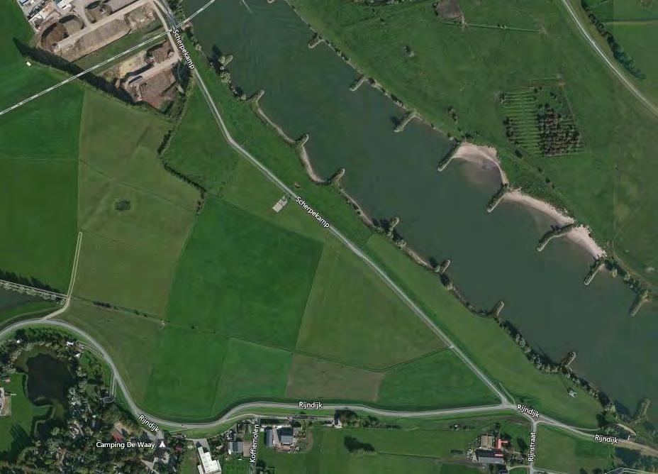 Opdracht : 14P1679-ADV-4 Project : onderzoek erosieklasse Scherpenkamp Huissensche Waarden pag. 2 Inlaat waterschap Kade verlaging Figuur 2 Tracé eerste stadium van de kadeverlaging.