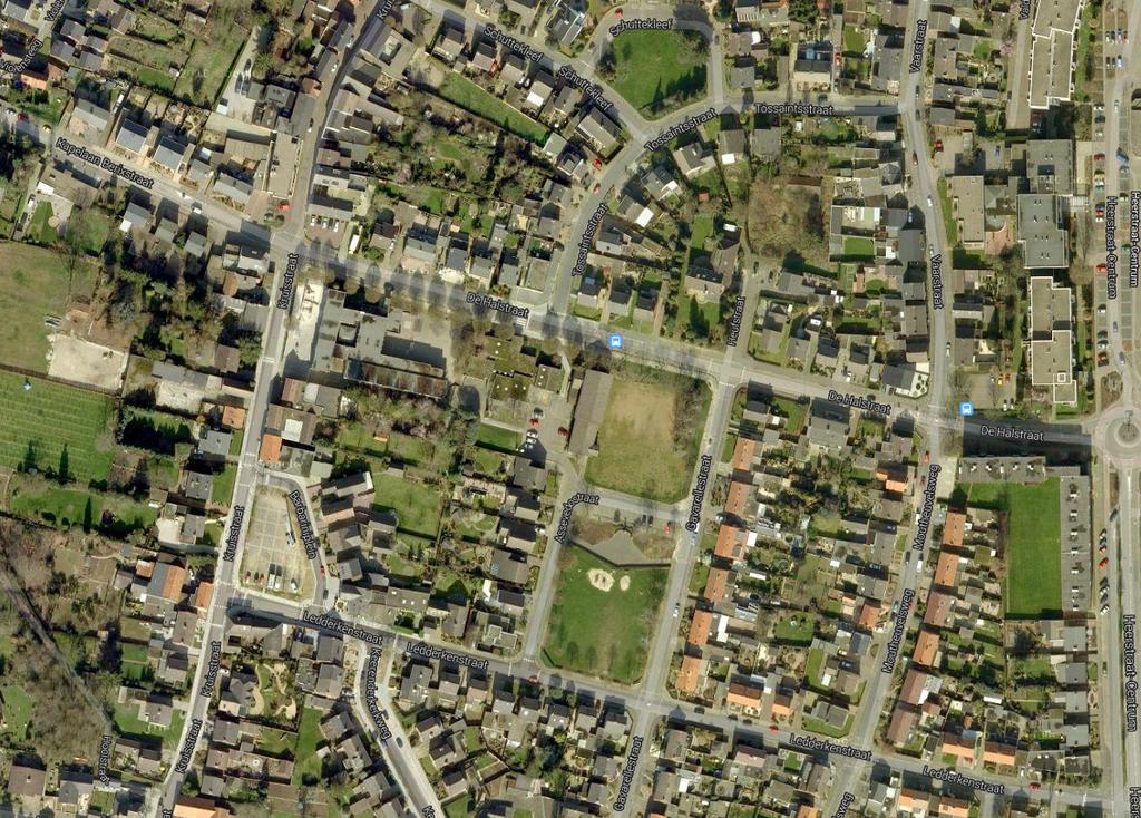 Figuur 4 Satellietbeeld omgeving plangebied (bron: Google) Indien we bovenstaande kaartgegevens combineren, lijken we te maken te hebben met een hellend met löss bedekt terrein.