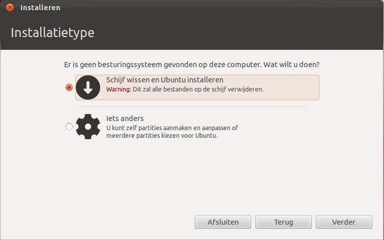 Het volgende scherm vraag of Linux de schijf mag wissen en Ubuntu installeren.