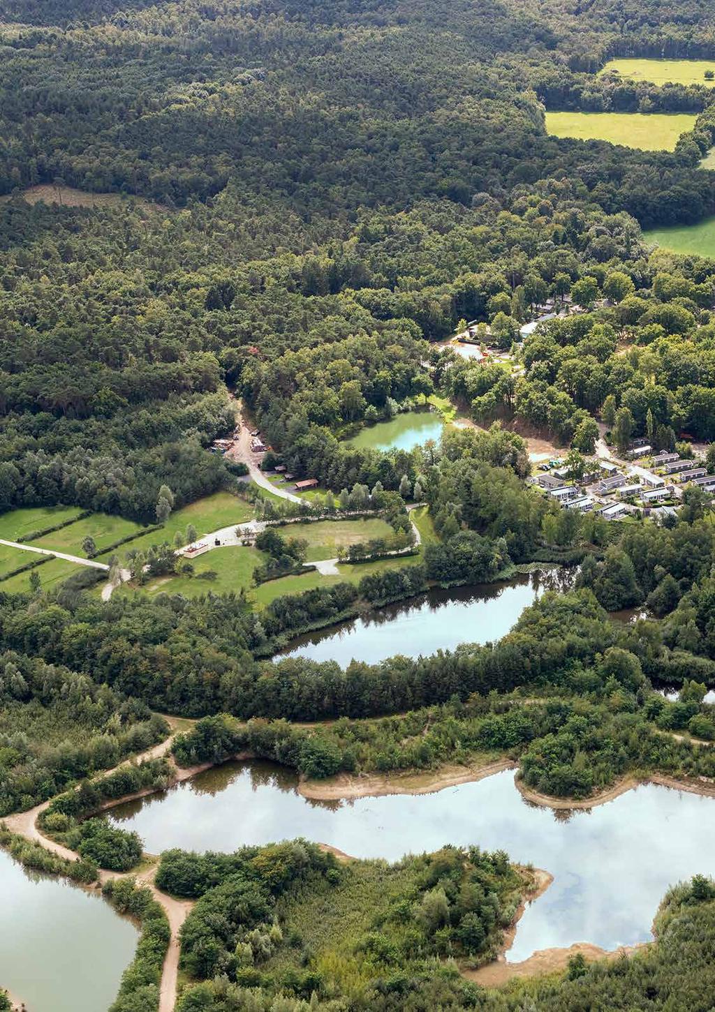 DROOMPARK MAASDUINEN: SMAAKVOLLE OPZET, GEWELDIGE LIGGING De Limburgse natuur heeft een speciale status in