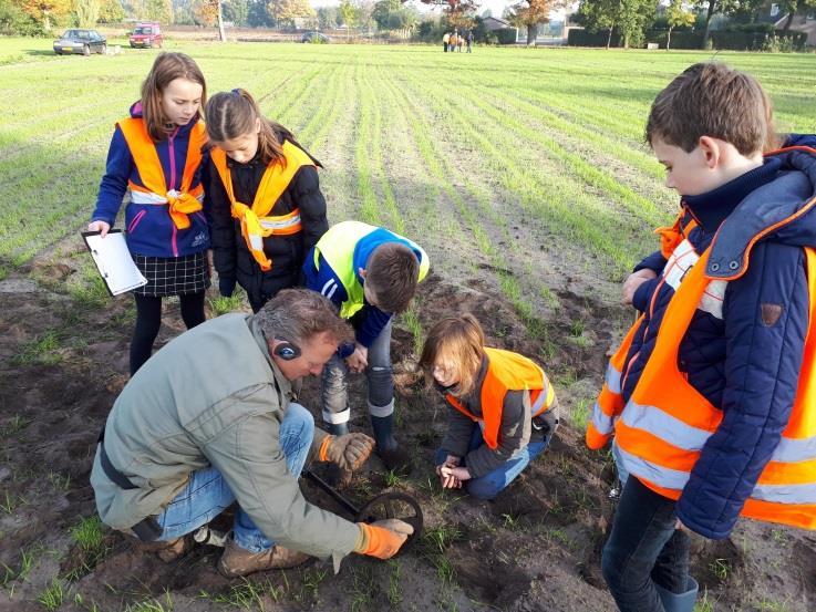 Nieuws van de Anemoontjes Deze week heeft juffrouw Lette haar laatste dagen gehad bij