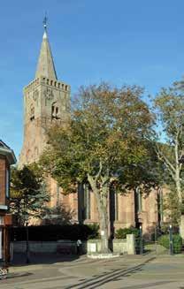 We beginnen onze toeristische puzzeltocht in het centrum van Den Burg bij de Nederlands Hervormde kerk aan de Binnenburg 2. 1.