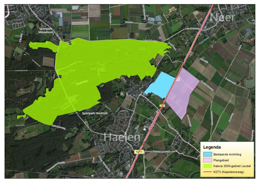 Uitbreiding Nunhems Luchtkwaliteitsonderzoek 3 Plangebied Het plangebied bevindt zich aan de Napoleonsweg te Nunhem, tegenover het bestaande bedrijf.