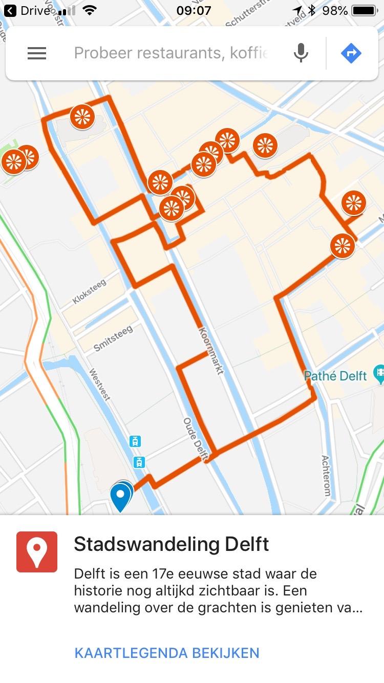 OVERZICHT WANDELEN IN DELFT DELFT IS EEN 17E EEUWSE STAD WAAR DE HISTORIE NOG ALTIJD ZICHTBAAR IS.