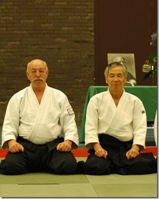 leraren aikido Pierre Geraedts shihan (1938) 7 e dan Ik ben als 14 jarige begonnen met judo en daarmee gestopt toen ik 65 werd. Ik was toen 6e dan judo. In 1970 ben ik daarnaast begonnen met aikido.