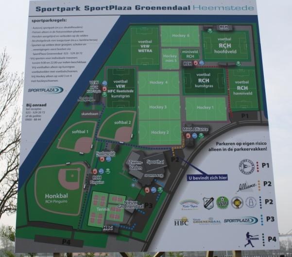 Aanbevelingen vervanging en renovatie 3.2.5 Kynologenclub Kennemerland De schottenkeet dient in 2015 te worden vervangen. Het tegelpad langs het zwembad dient in 2014 te worden herstraat.
