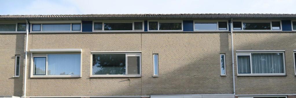 JAN VAN RIEBEECKSTRAAT 35 - BEST In mooie brede woonstraat gelegen ruim opgezette tussenwoning met een goed gekozen indeling.