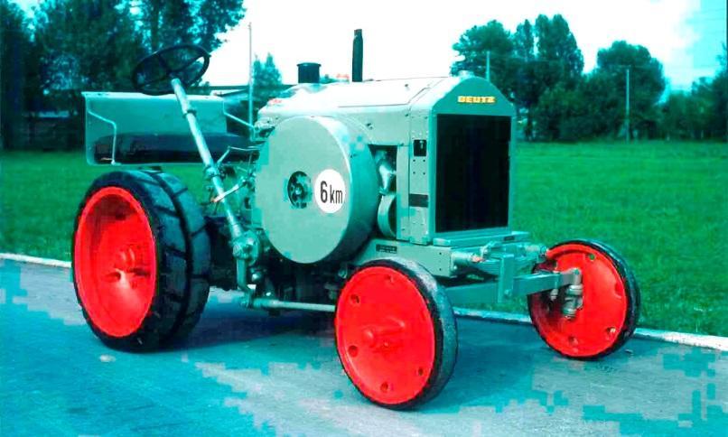 Met een gewicht van 3000 kg en cilinderinhoud van 2861 cc is Deutz voor die tijd absoluut geen uitzondering. In de periode tussen 1927 en 1930 zijn er 540 stuks van gebouwd.