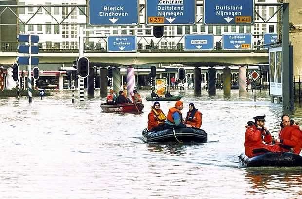 000 mensen at risk Potentieel 3 miljard schade Klimaat verandert afvoer Maas maal 1,5