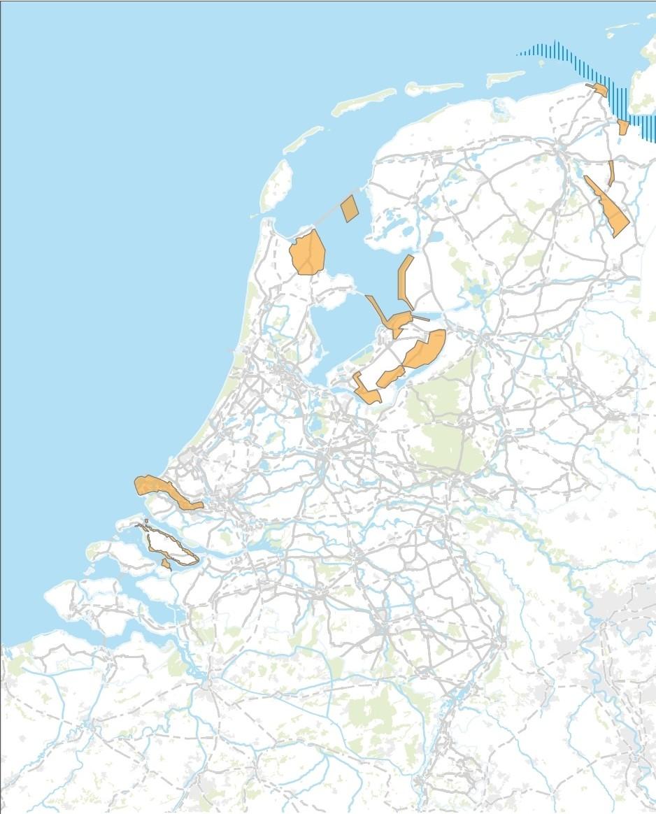 Pondera Consult 10 de structuurvisie Windenergie op Land. Deze oplossing lijkt op basis van het (concept) Plan- MER van het Ontwerp-Regioplan ook beter te scoren op ecologie. Figuur 2.