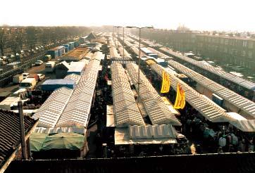 INVESTEREN IN ECONOMIE EN WERK Haagse Mart In het gebied rond de Haagse Mart zijn verschillende ontwikkelingen gaande die de versterking van de markt helpen zoals de reconstructie van het