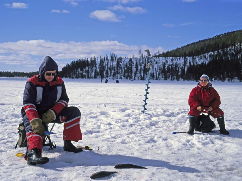 REISOMSCHRIJVING Vertrek zaterdag 14 januari 2017 VOL! Helaas is deze vertrekdatum volgeboekt. U kunt wél naar Ruka op 15 januari. Dit trendy skigebied ligt zo'n 170 kilometer boven de poolcirkel.