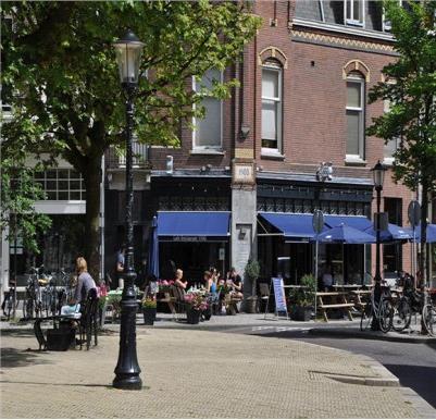 verdieping aan. Rustig maar centraal, met een gezellige stadse sfeer, betrokken bewoners en toch alle voordelen van een grote stad. De Watergraafsmeer.