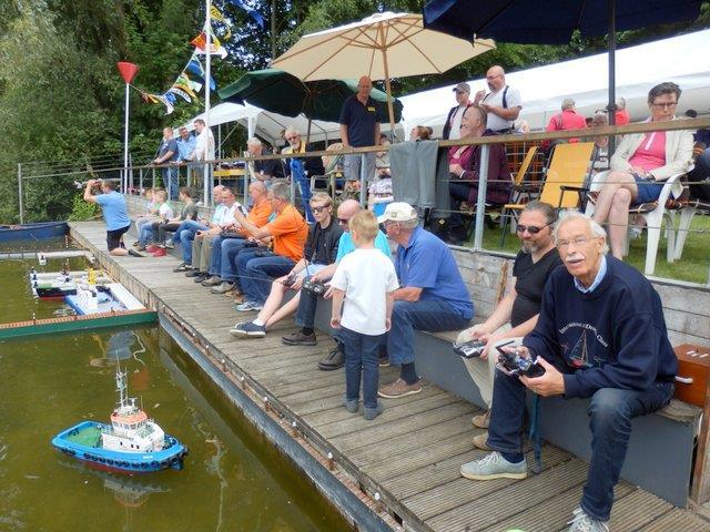 OPEN DAG 2017 ----------------------------------------------- Zaterdag 10 juni 2017 hielden we onze jaarlijkse grote Open Dag. In alle opzichten kunnen we van een geslaagde dag spreken.