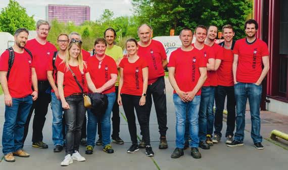 Ongeveer 200 vrijwilligers van D Ieteren Auto wijden elk jaar een werkdag aan de verenigingen die hen na aan het hart liggen.