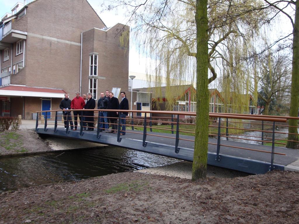 FRP bridges in The Netherlands Bicylce- pedestrians bridges Hoogvliet, 3x dimensions : 12 x