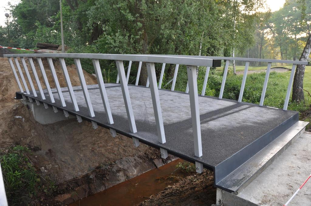 FRP bridges in Belgium Golf briges dimensions :