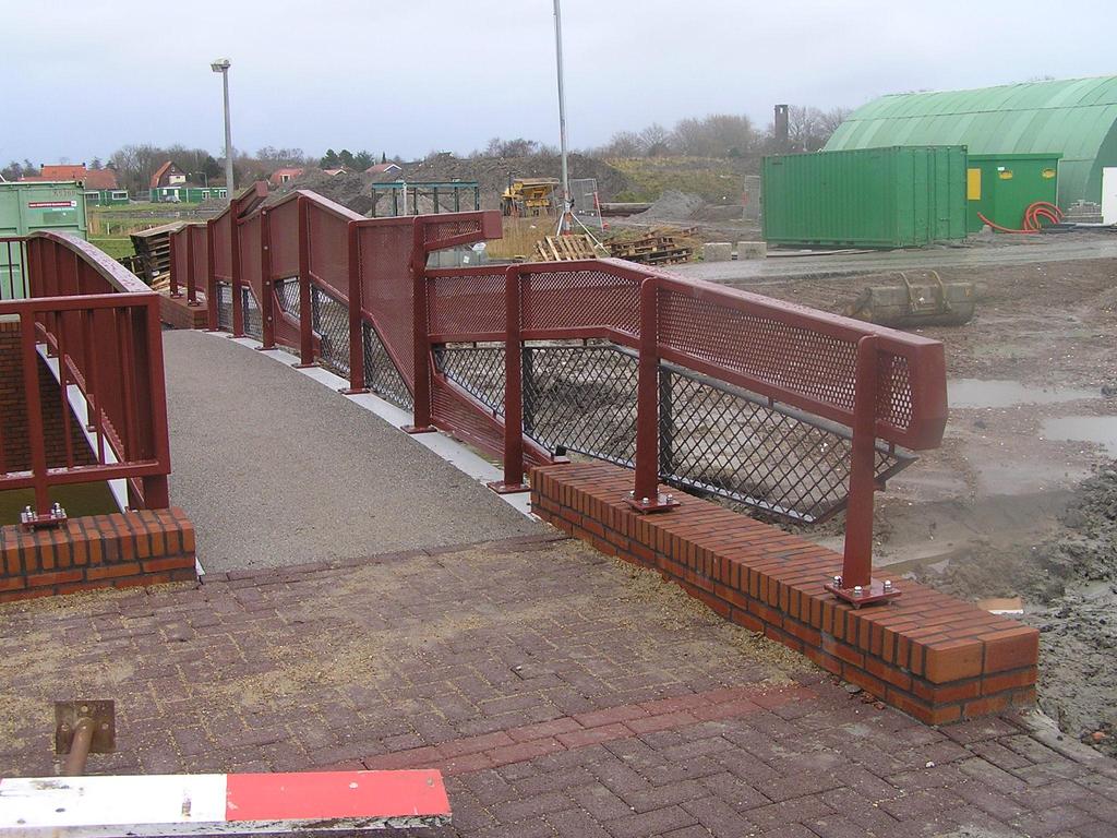 FRP bridges in The Netherlands Bridges Wognum (5 bridges) dimensions :