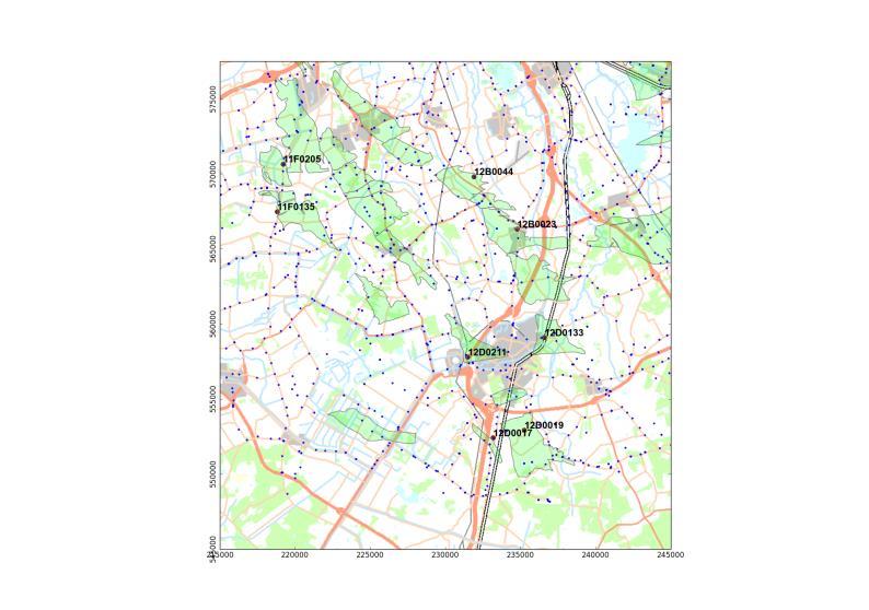 Een Zevenhuizen Vries-Noord Vries-Centraal Vries-Zuid Assen Eleveld Witterdiep Figuur C2: Vergelijking van gemeten (groene punten) en voorspelde bodemdaling voor een peilmerk boven ieder producerend