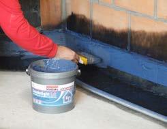 Gebruik Soudatight LQ voor het lucht- en dampdicht afwerken van doorvoeren, raam-, vloer-wand-, wand-plafond- en dakaansluitingen.