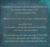 Op de avond van vrijdag 4 mei 1945 stormde Peter Tazelaar de kamer binnen waar de Koningin een onderhoud had met Generaal Kruls en vertelde haar het nieuws van de Duitse capitulatie.