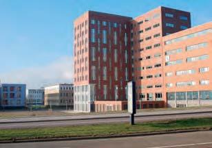 Hoofdstuk 8 Kantoren en bedrijven Inleiding 10 heid staan bedrijfsgebouwen met een architectuur van wisselende kwaliteit.