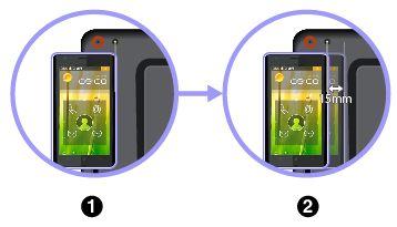 U kunt de tablet als volgt met een smartphone met NFC-functie koppelen: 1. Breng de smartphone op één lijn met de extensielijn van het flash-midden van de camera (zie afbeelding).