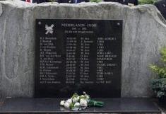 Even als in Enschede, is er in Almelo op 14 augustus een herdenkingsdienst gehouden bij het monument voor de gevallenen uit Almelo in WO II. In Zuid oost Azie.