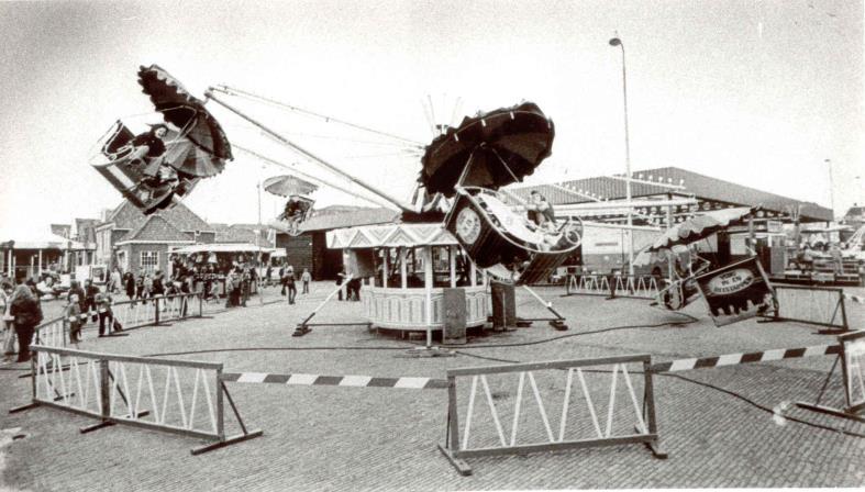 1959, Westerstraat De Zweefmolen van de familie