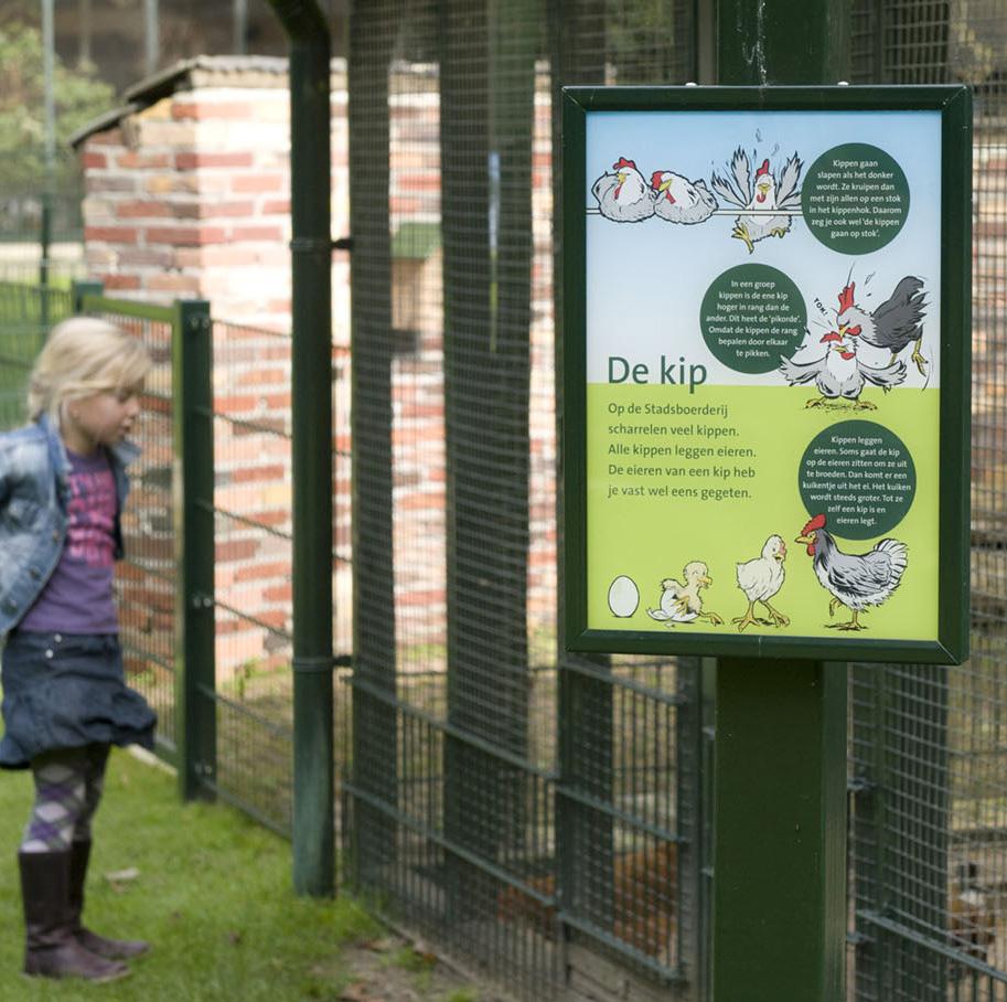 vlakke ondergrond of paal (min. breedte montagevlak 10 cm). Robuuste kwaliteit Kenmerkend voor een Kloeg Informatiepaneel is de robuuste en degelijke kwaliteit.