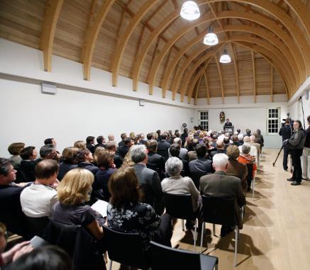 Huis van de Polyfonie In de gerestaureerde Mariapoort van de Abdij van Park bevindt zich het Huis van de Polyfonie, een initiatief van de Alamire Foundation, Internationaal Studiecentrum voor muziek