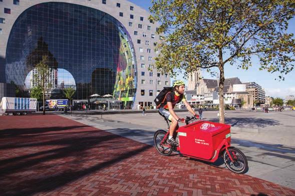 BRENGEN EN/OF HLEN VN UW POST Met onze postbusservice zorgen wij voor het brengen van de post uit uw postbus naar uw bedrijf en we halen de uitgaande post bij u op.