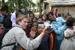 Projecten 2007 Algemeen Stichting Max bestrijdt kindersterfte, op dit moment in Bangladesh.