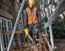 De efficiënte koolborstelloze motor met metalen behuizing geeft bovendien een lange werktijd per acculading, een langere levensduur