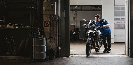 BMW MOTORRAD SERVICE. BMW Motorrad online Voor meer informatie kan u ook terecht op bmw-motorrad.be.