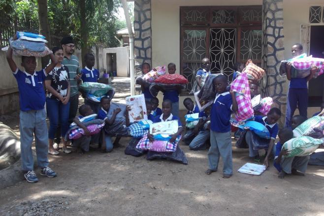 We hebben op elk moment tussen de 3 en 5 Tanzaniaanse of internationale vrijwilligers en parttime medewerkers die het personeel voor een korte of langere periode ondersteunen.