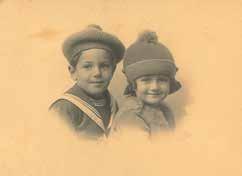 Noem 2 redenen: 1) 2) Sefardische Joden George en zijn zusje Sybil Sefarad betekent in het Hebreeuws Spanje.