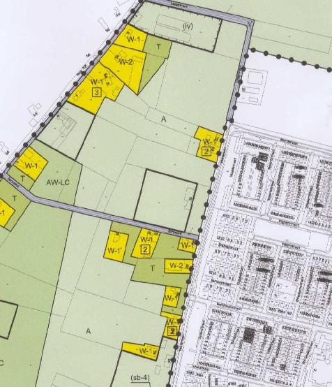 Binnen het plangebied aan de Laagstraat 30 bevinden zich de bedrijfswoning met aangebouwde jongveestal, rundveestal en werktuigenberging.