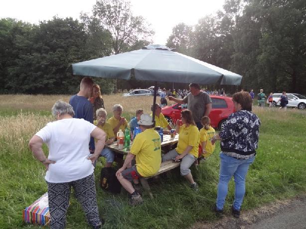 Dinsdag 12 Juni dag 2 van de 4daagse 2018 De tweede dag van de avondvierdaagse was weer aangebroken en we stonden met zijn allen weer gezellig