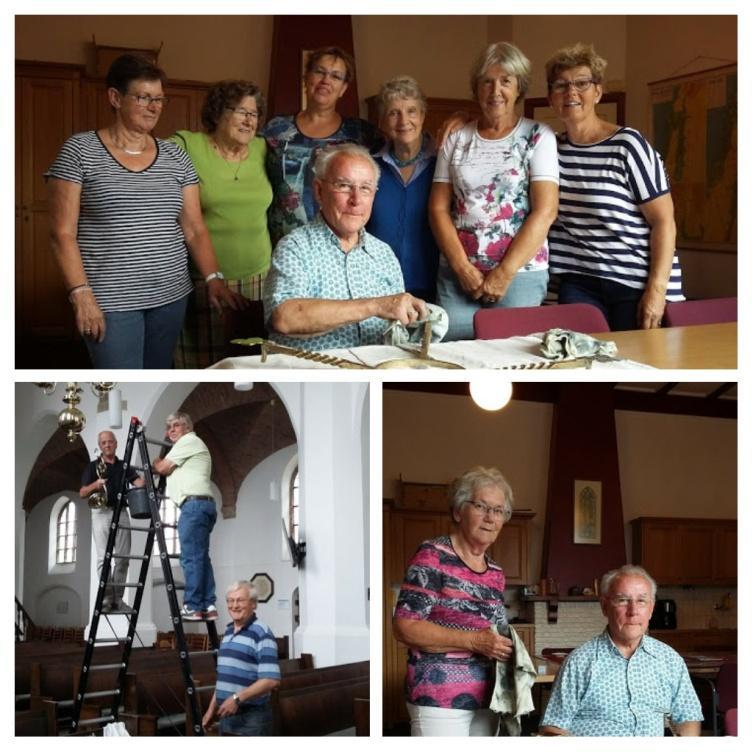 En als u zondag in de kerk komt, kijk dan even naar de glimmende kronen.