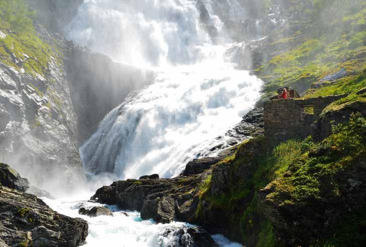 Programma Aankomst Vertrek 18 aug 2019 Amsterdam, Nederland 17:00 19 aug 2019 Cruisen 20 aug 2019 Flam, Noorwegen 07:00 18:00 21 aug 2019 Stavanger, Noorwegen 09:00 18:00 22 aug 2019 Kristiansand,