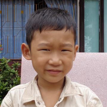 De Stichting Kind onder Dak (KoD) redt het elk jaar weer net om de dagelijkse verzorging van de kinderen van Mai Am Tinh Hong (MATH) te financieren met de adoptiebijdragen per kind.