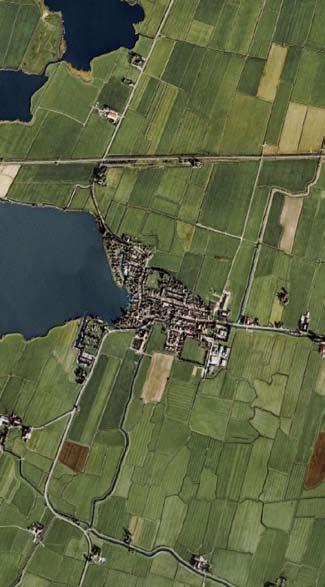 Stedenbouwkundigplan De locatie Oudega maakt onderdeel uit van het meren- en laagveengebied van Zuidwest Friesland.