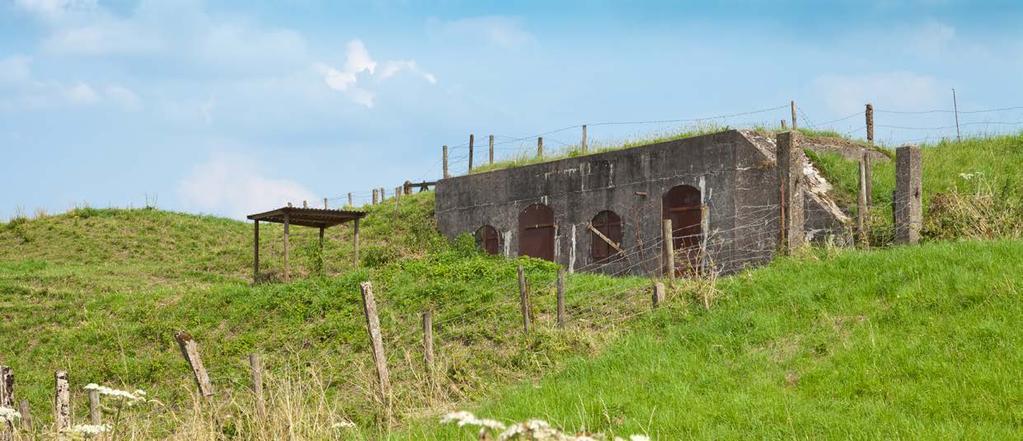 Historische en recreatieve waarde Nieuwe Hollandse Waterlinie De Diefdijk maakt onderdeel uit van de Nieuwe Hollandse Waterlinie (NHW).