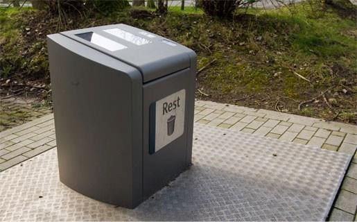 Publieke afvalbakken Huidige standaard = Big Belly, Pillar 100 L en OSS +-2500 vervangen op 3 jaar 2009-2011