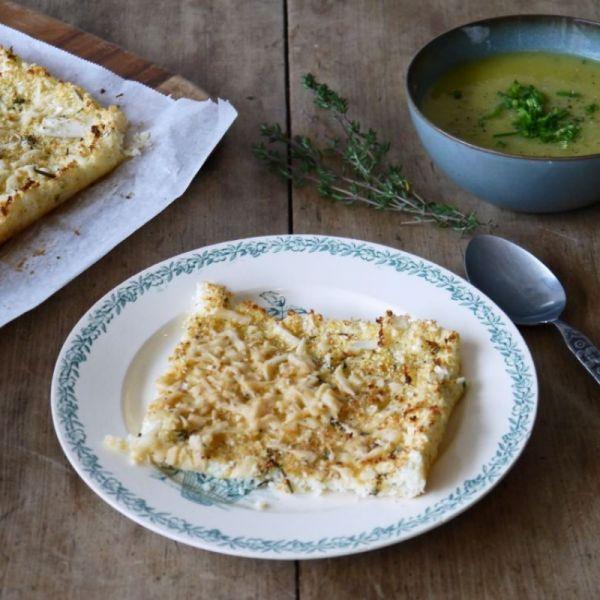 Week Gemakskrat Vega Beste Krat Chef, Bloemkool mag de bleke tante zijn van broccoli en romanesco, als je de moeite neemt om haar beter te leren kennen blijkt ze een