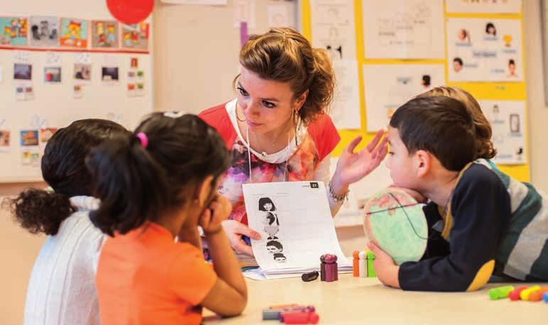 Foto s: Wilbert van Woensel Om als leerkracht in groep 3 een goede leesstart te realiseren voor alle leerlingen, moet die zich afvragen welke voorbereidende leesvaardigheden van belang zijn herhaling