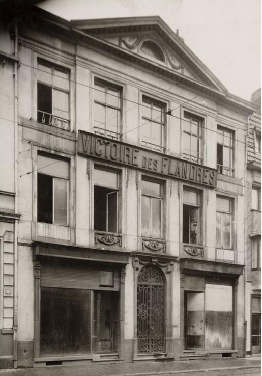 Heden Burgstraat nr 87 Terug een oud gebouw van uit de Burgstraat dat men kan