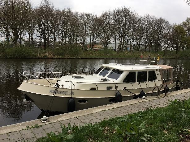 oranjebrug, een standje krijgen dat we moeten wachten tot het licht op groen springt.