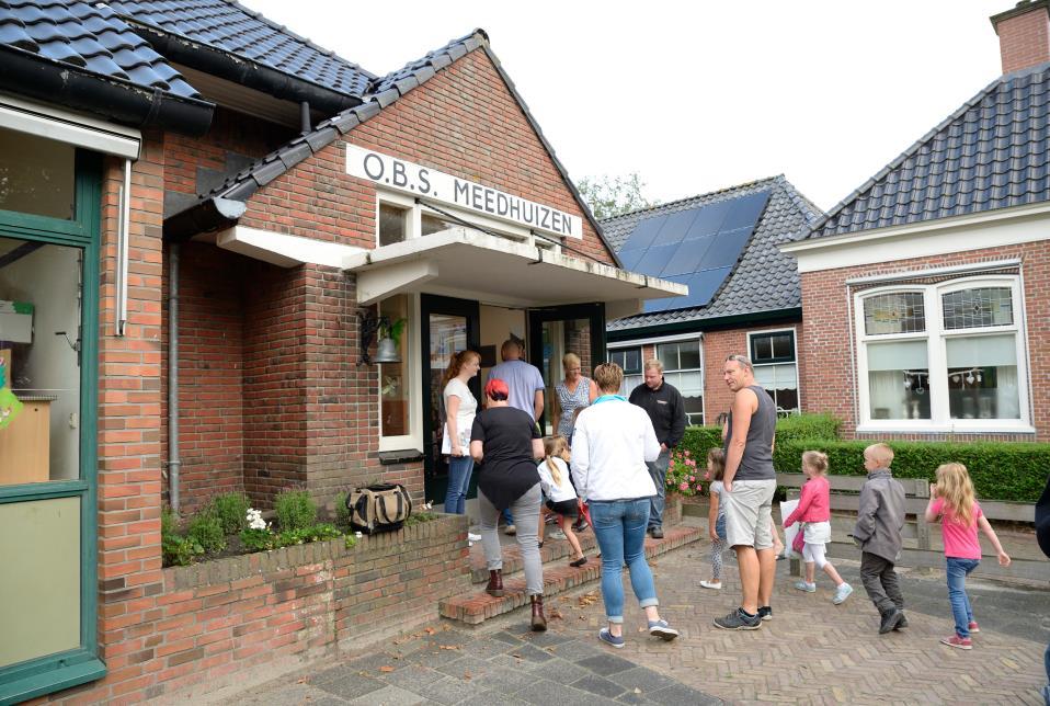 Adresgegevens van (oud-)leerlingen mag de school bewaren voor het organiseren van reünies. Ouders hebben recht tot inzage in al deze gegevens.